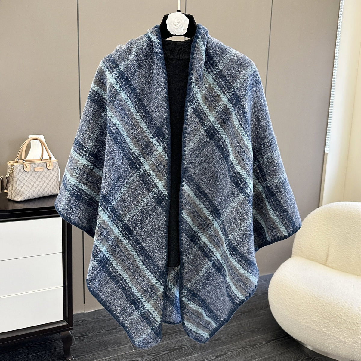 Affordable Luxury Fashion Wind Outdoor Autumn And Winter Scarf - Nest Nova Stores