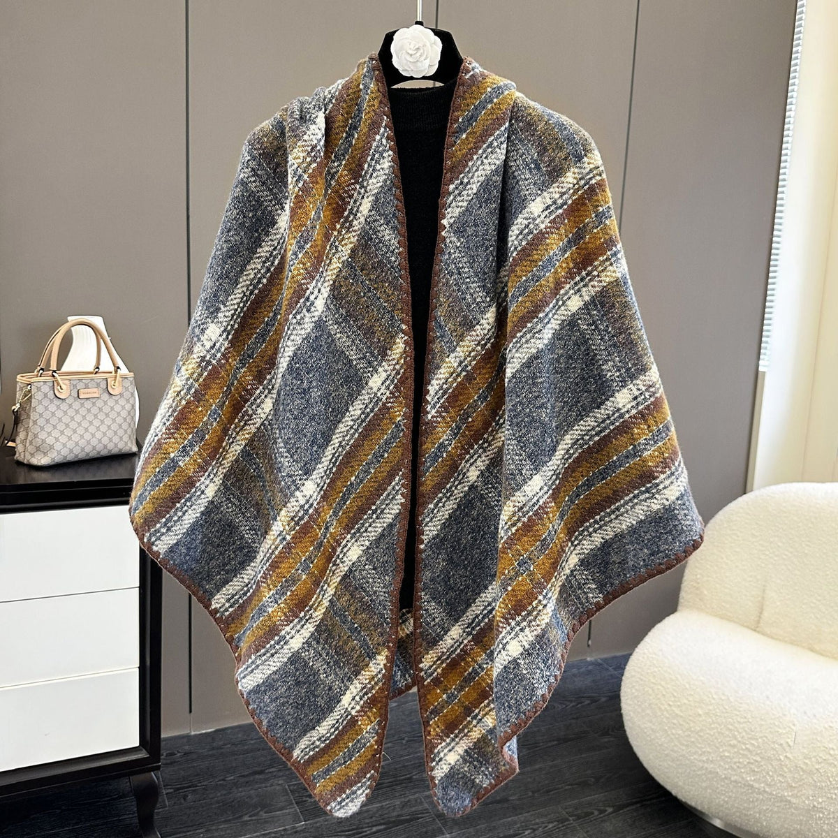 Affordable Luxury Fashion Wind Outdoor Autumn And Winter Scarf - Nest Nova Stores