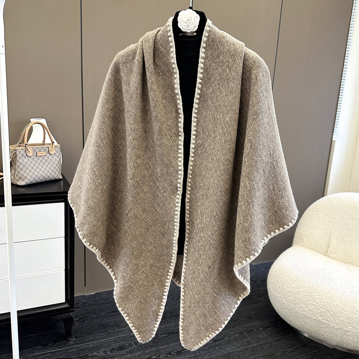 Affordable Luxury Fashion Wind Outdoor Autumn And Winter Scarf - Nest Nova Stores