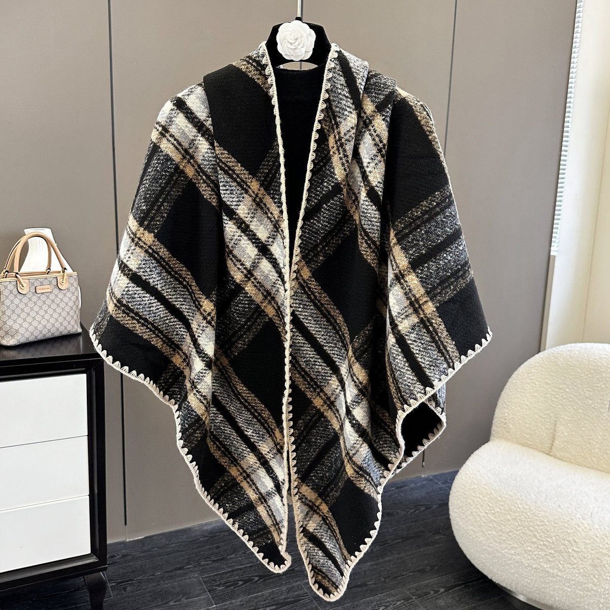 Affordable Luxury Fashion Wind Outdoor Autumn And Winter Scarf - Nest Nova Stores
