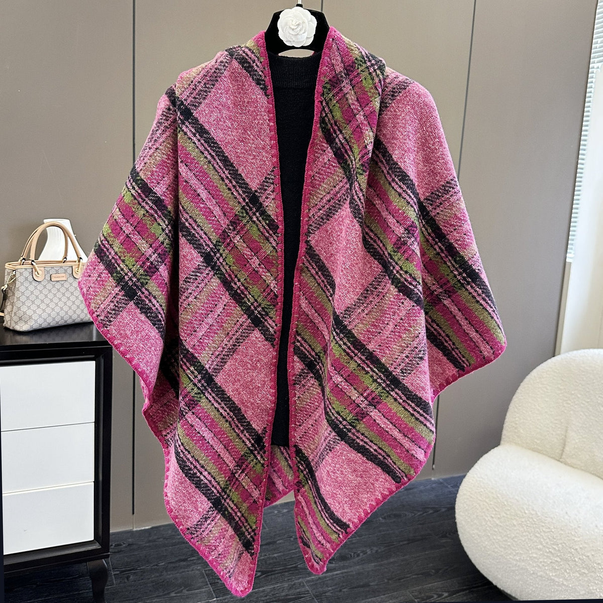 Affordable Luxury Fashion Wind Outdoor Autumn And Winter Scarf - Nest Nova Stores